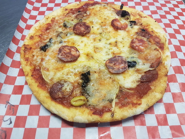 Spanish pizza 9''